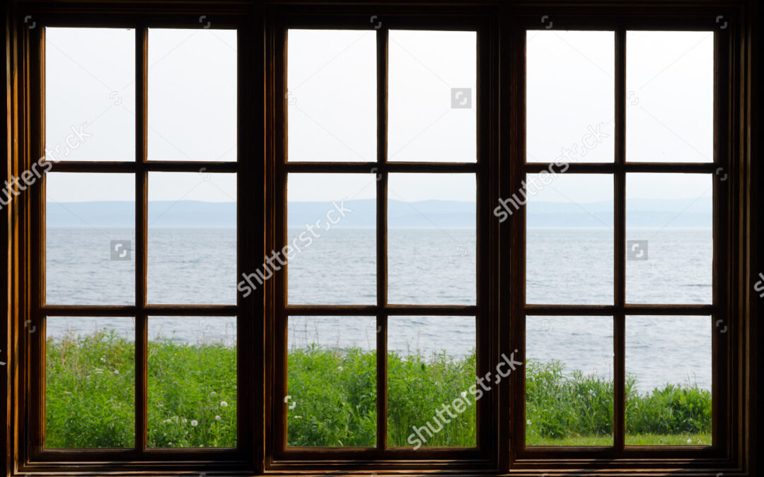 Copia di stock-photo-sea-view-through-window-in-sunny-day-165009377-1